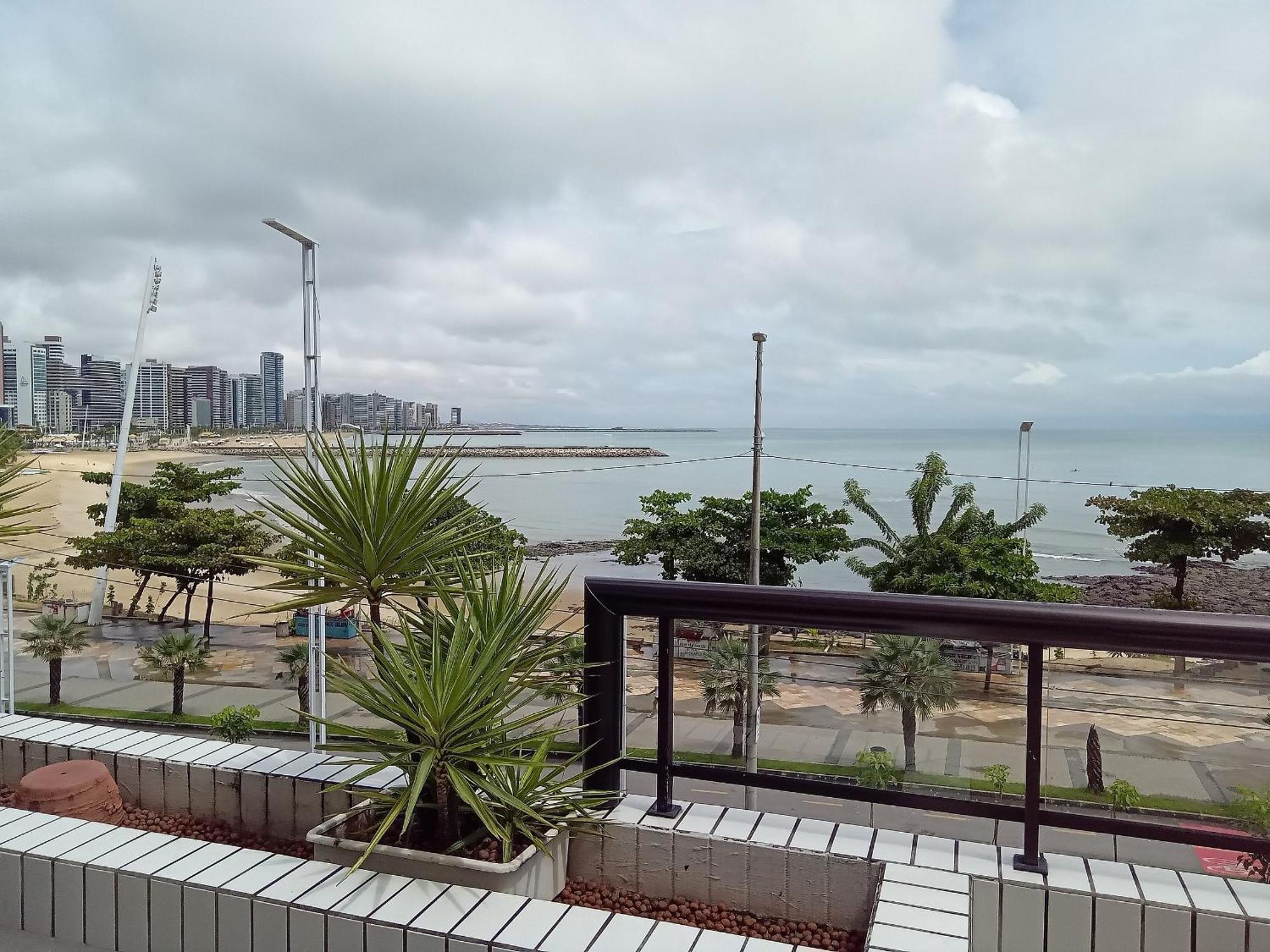 Flat Blue Tree By Escala Imoveis Hotell Fortaleza  Eksteriør bilde